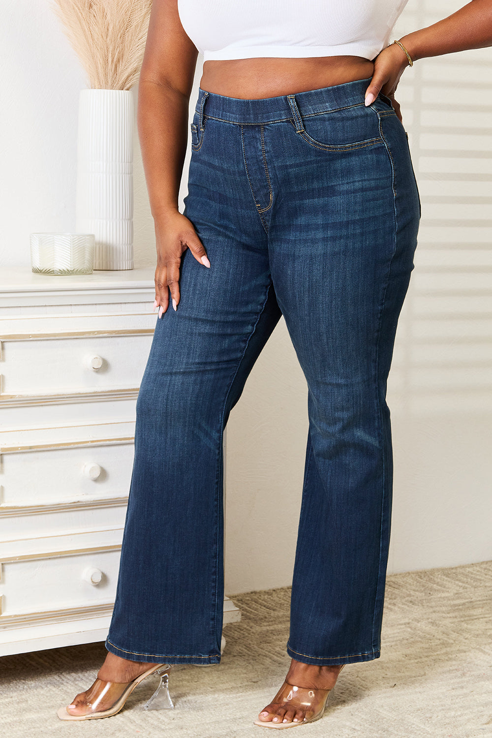 Elastic Waistband Slim Bootcut Jeans